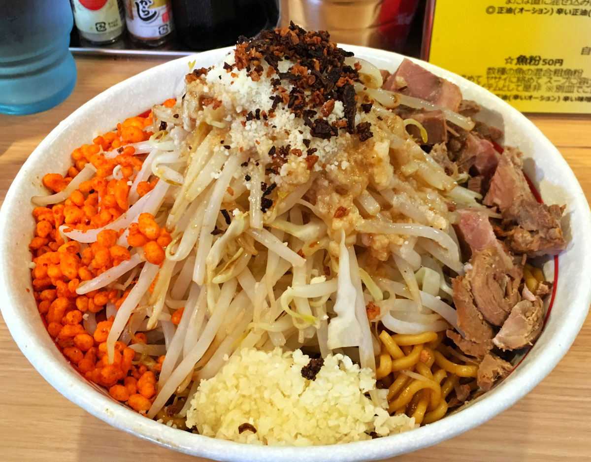 【ラーメン】らー麺シャカリキ＠平岸 まぜSOBA大＆生卵＆ねぎ : 札幌 Eatful･Life