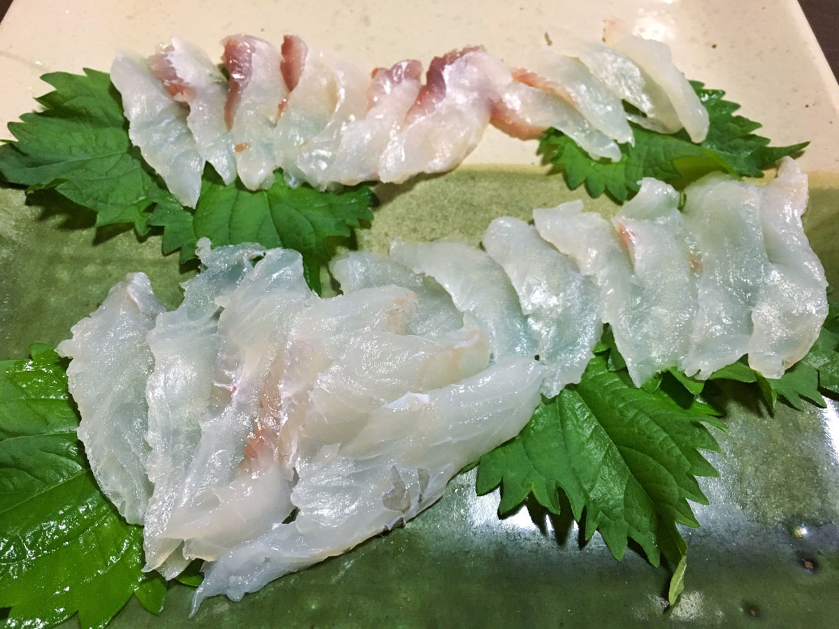 おうちご飯 ウマヅラハギの刺身肝醤油 アラ味噌汁 鮭の白子ポン酢 青木葉 Eatful Life おうちご飯 ウマヅラハギの刺身肝醤油 アラ味噌汁 鮭の白子ポン酢 青木葉 Eatful Life