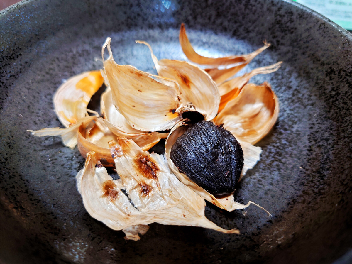 黒ニンニク もりはちみつ店 あいの里 おうちご飯 タラとジャガイモのチーズ焼き タラフライ アラの味噌汁 青木葉 Eatful Life