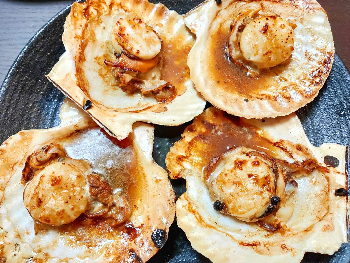 おうちご飯 ホタテのバター焼き 赤ホヤの刺身 らいでんスイカ 青木葉 Eatful Life おうちご飯 ホタテのバター焼き 赤ホヤの刺身 らいでんスイカ 青木葉 Eatful Life