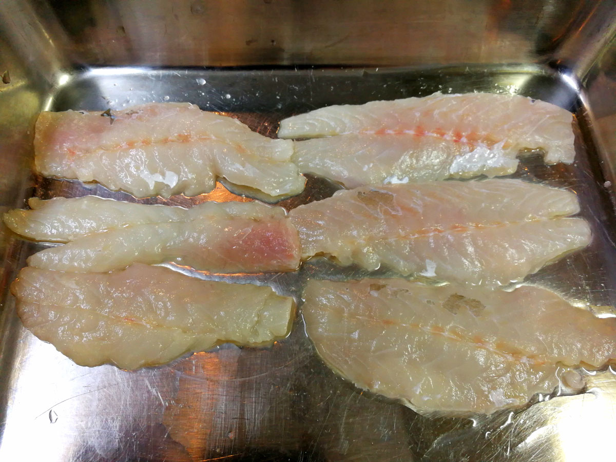 おうちご飯 ウマヅラハギの肝和え 青木葉 Eatful Life