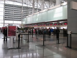 Check-in_counter_01