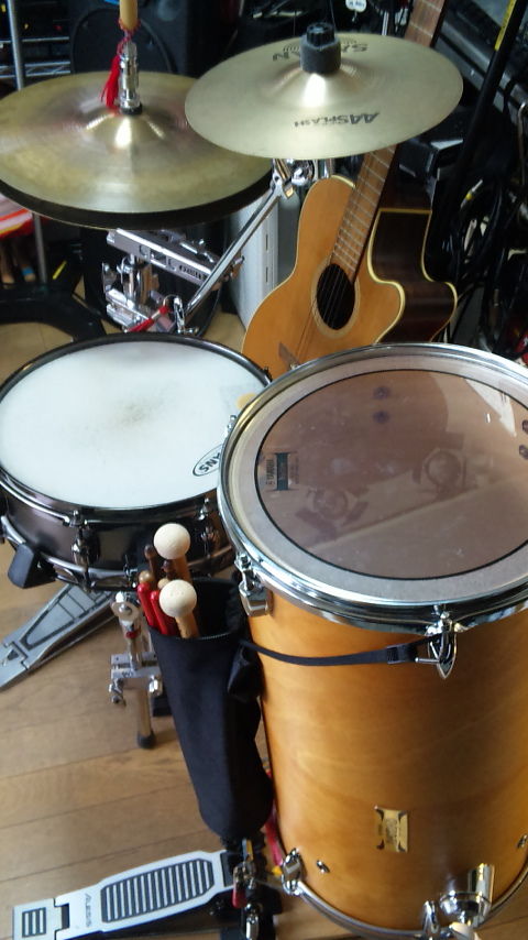 青木ひろしの手作りバスドラム を公開 青木ひろし音楽事務所のｇｏｇｏブログ