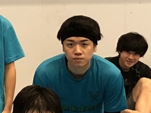 山下康也