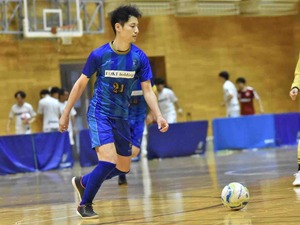 宇野隼平