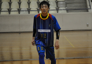 山本駿