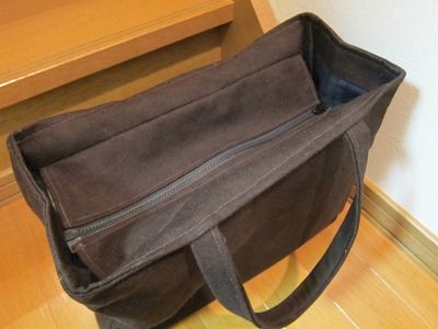 帆布のボックス型トートバッグ ロワゾブルーを探して