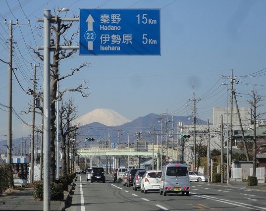 神奈川県道64号伊勢原津久井線