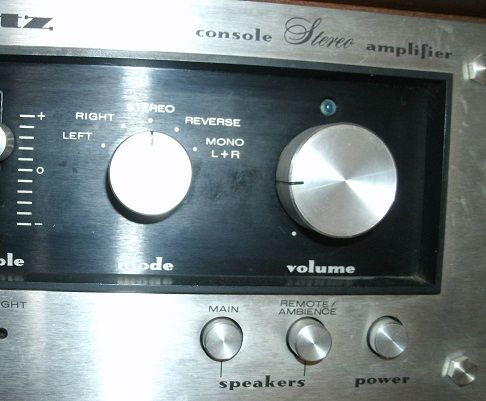 Marantz Model1040の謎 : 交差点コレクション