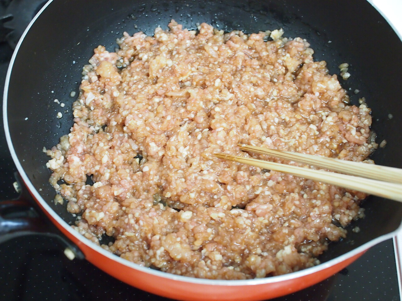 作りおき鶏そぼろと卵の二色丼 気まぐれキッチン Andante 作りおき鶏そぼろと卵の二色丼 気まぐれキッチン Andante