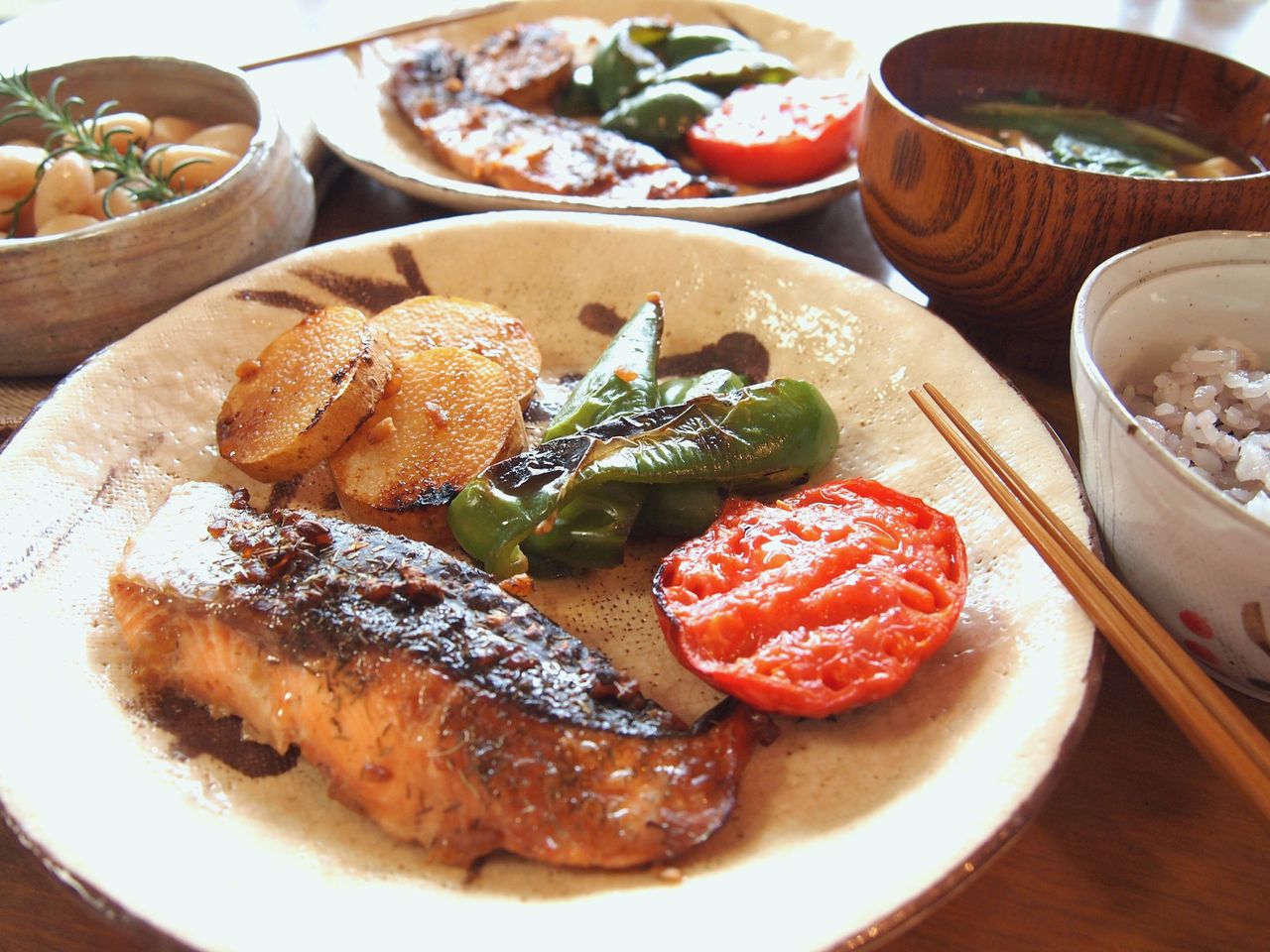 サーモンのグリル ディルピクルスバター添え レシピ