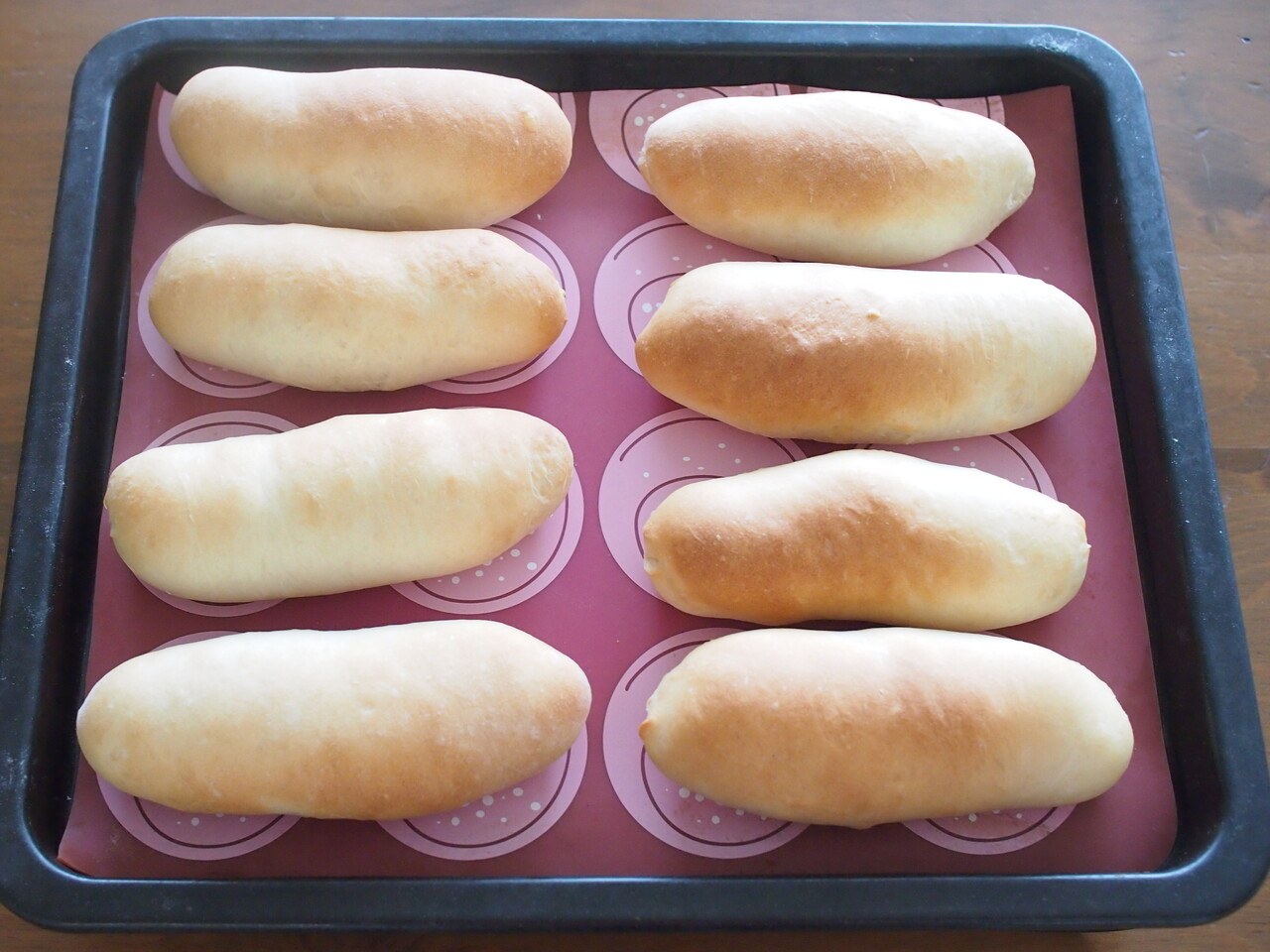 Hb使用のドッグパンレシピ 炒めキャベツとソーセージのホットドッグ 気まぐれキッチン Andante