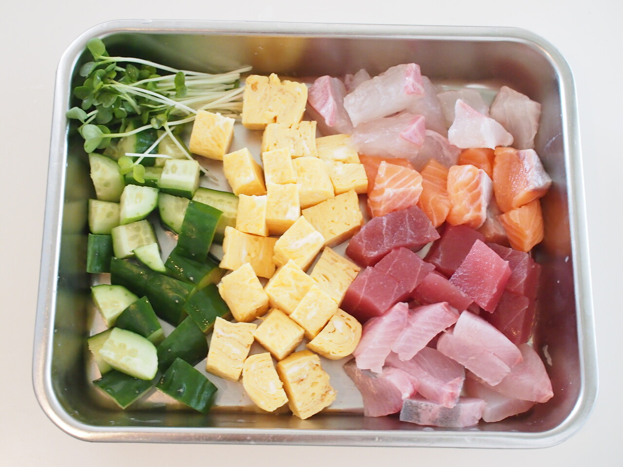 お祝いの食卓に 具材をのせるだけ 海鮮ちらし寿司 気まぐれキッチン Andante
