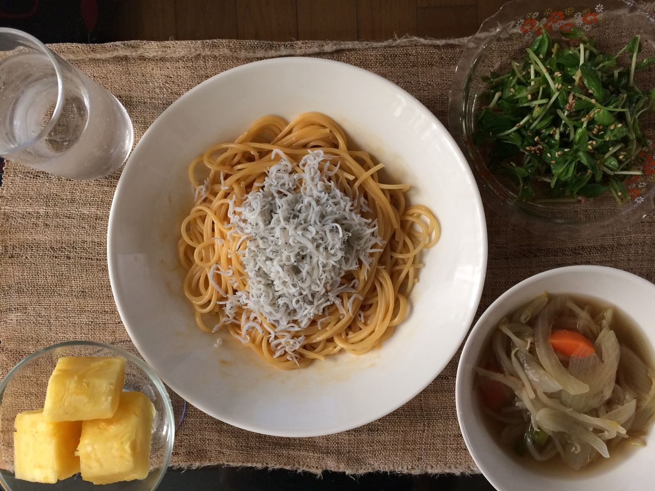 うにしらすパスタ カラフル うにしらすパスタ カラフル