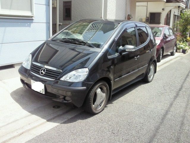 オニギリ転倒小ベンツ君 W168 A160のスタッドレス ちゎたく