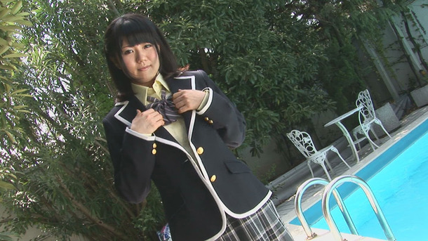 ピュアアイドル解禁 生れたままの姿 衝撃 人気アイドルをついにオールヌードへ ～美少女ハイジニーナ初全裸～ 衝撃！ピュア少女 荒木まい 4