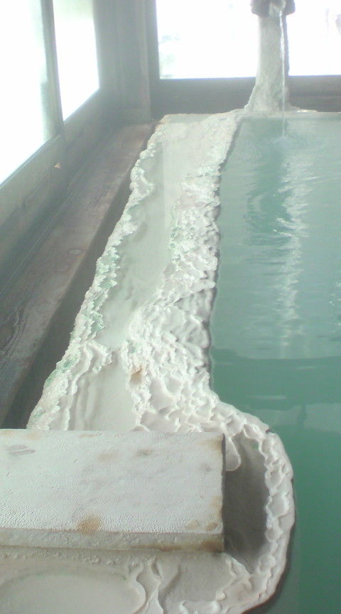 20121128142421