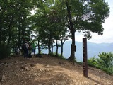 (8)岩茸石山