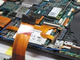 (4)フィルムケーブルを抜く