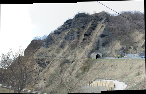 尾根内トンネル泊側旧道岩内点検040417_024_stitch