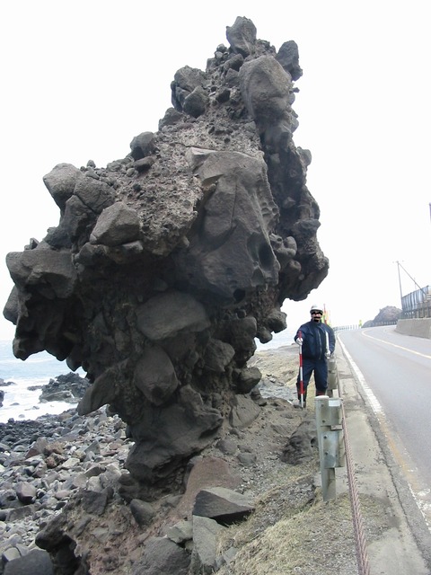 岩内町の火山岩の産状、傘岩、ほか