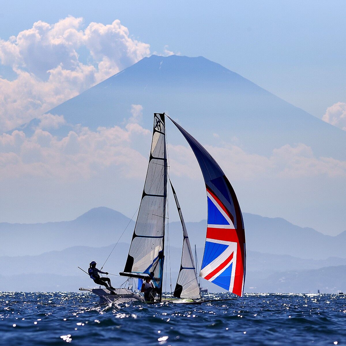 セーリングのショットが美しい オレンジころころ