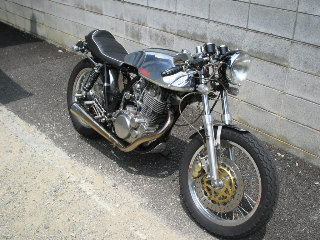 YAMAHA SR400】ペイトンプレイス セミダブルシート SR400 ペイトン