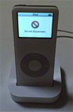 iPod nano Dock + iPod nano