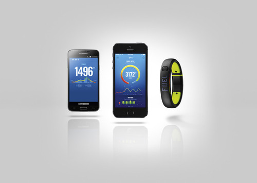 SU14_FuelBand_Android_iPhone_Hero_002_hf1_large