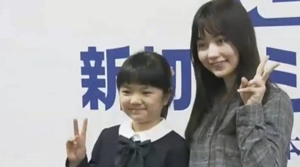 台湾人美人棋士 Vs 天才ロリ 今日のりんご日報 Apple Daily