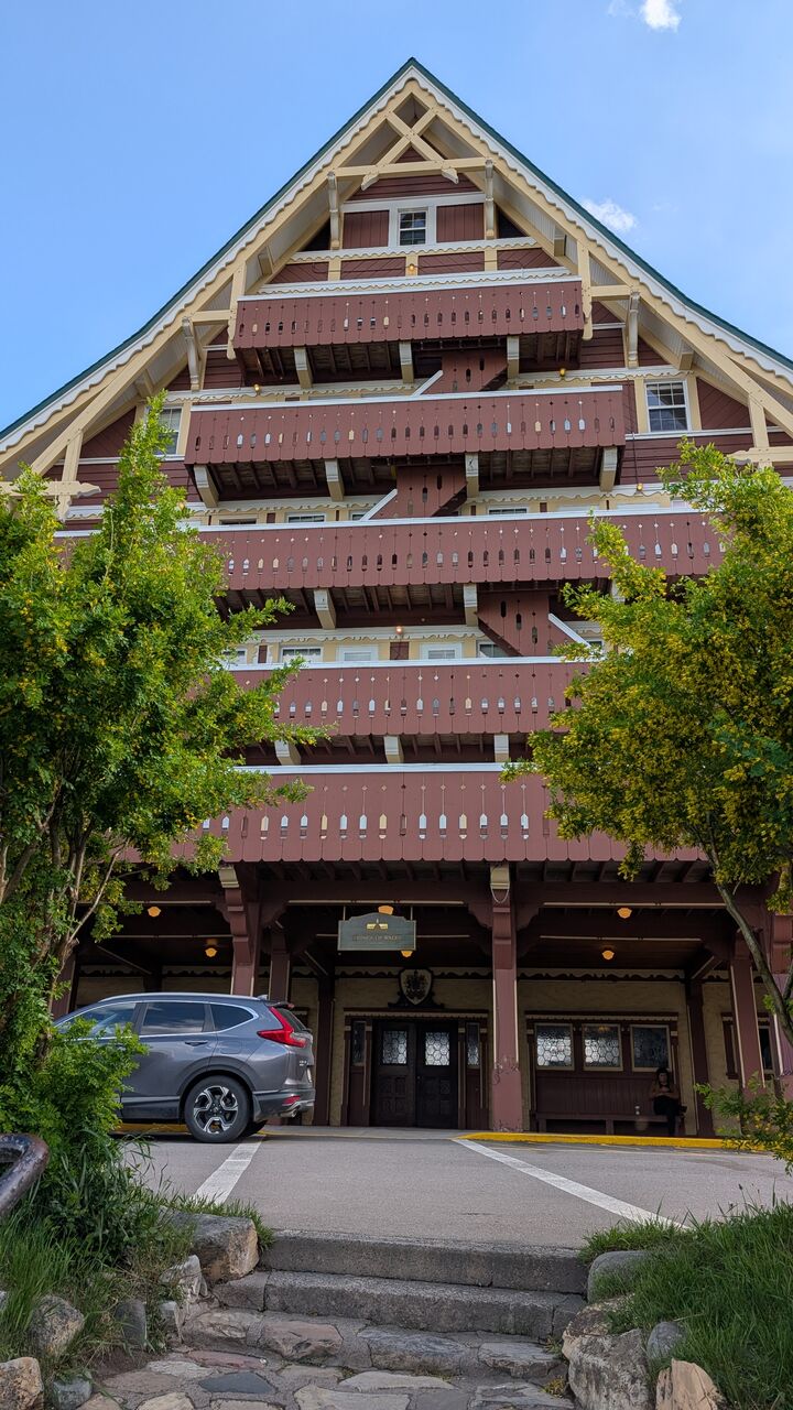 PXL_20250602_232201113.MP