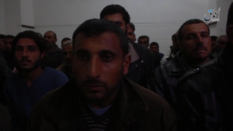 捕虜となったアサド独裁政権の兵士たち