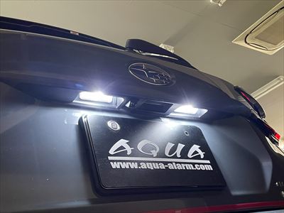 ナンバー灯取り付け後 (6)400