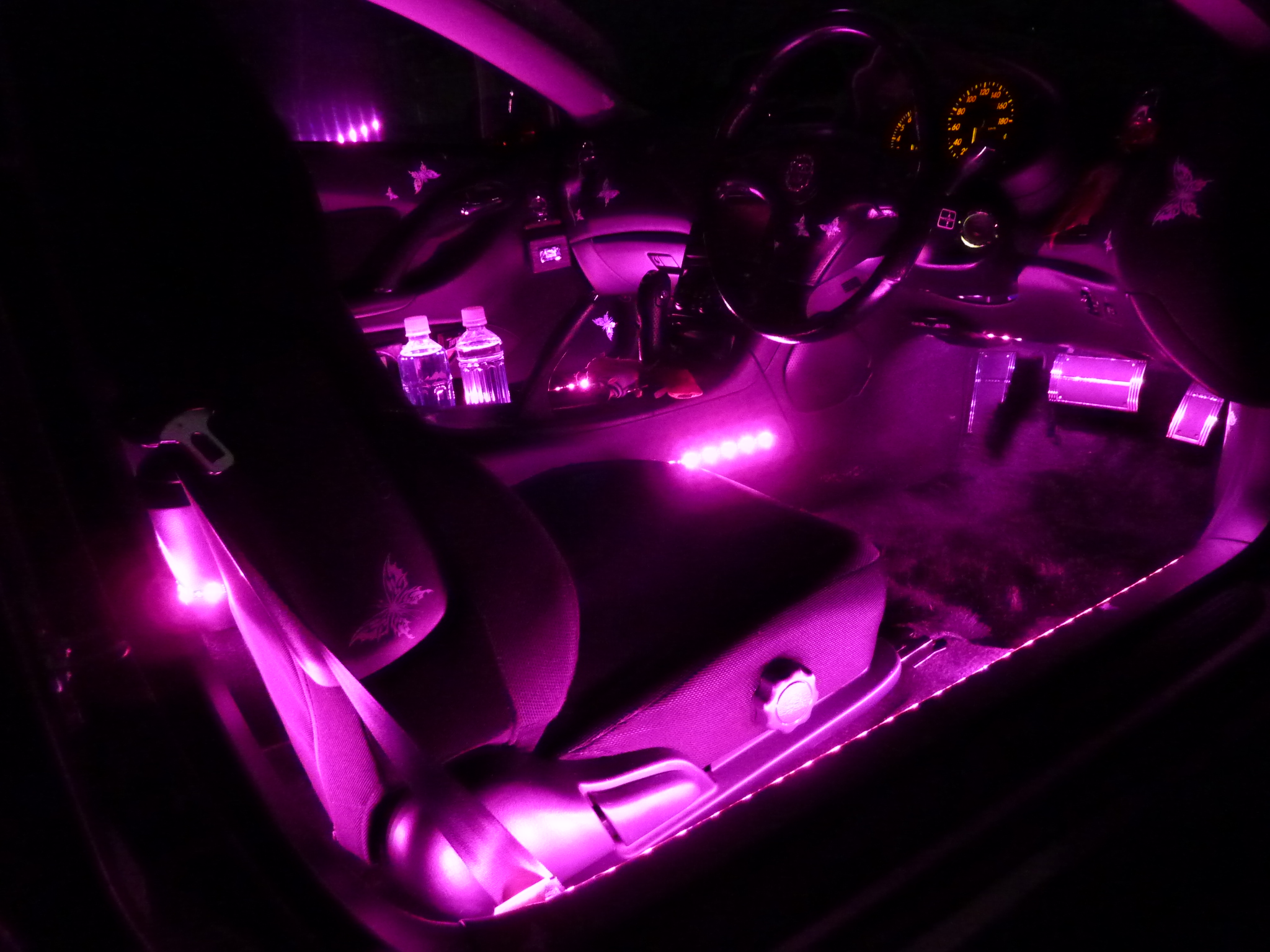 セリカ 車内ピンクled施工 Aqua日記