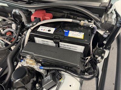 E400