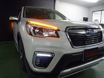 フォレスター　シーケンシャルウインカーＬＥＤ取付　オレンジ