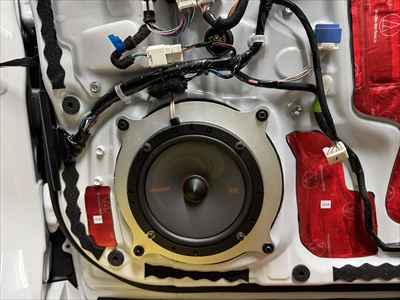 E400