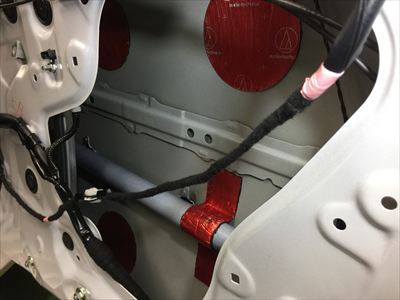 F400