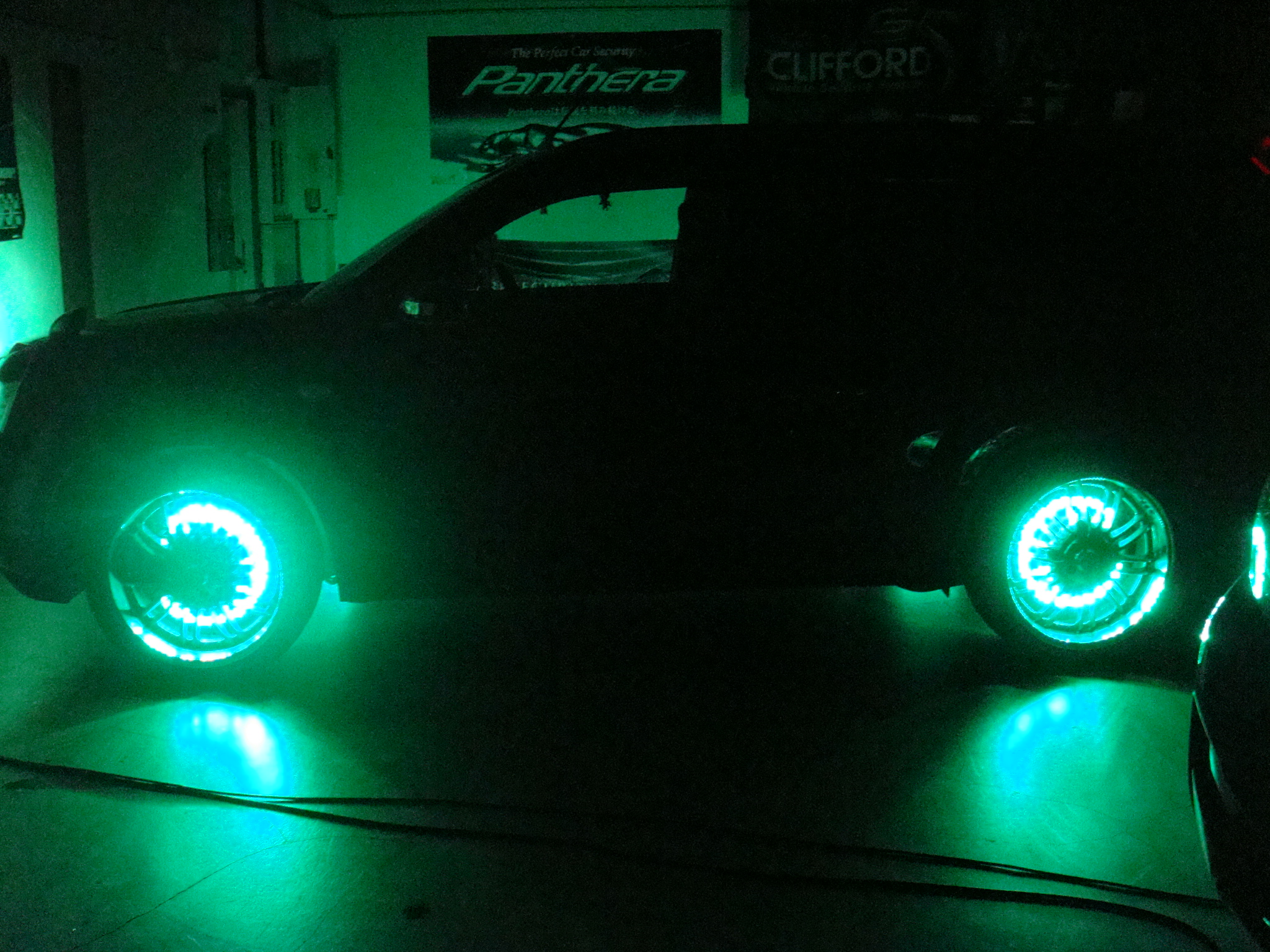 エクストレイル ホイール内緑led完成 Aqua日記