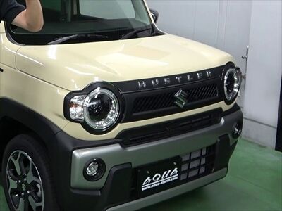 hustler_exterior3_400