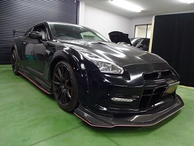 ３５ＧＴＲ　８インチナビ加工取付・ドラレコ取付