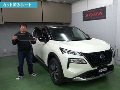 xtrailinterior_1_400
