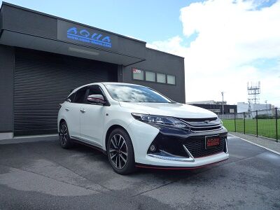 ハリアー　新潟県　ノイズ対策遮音マット・カーボンシート施工