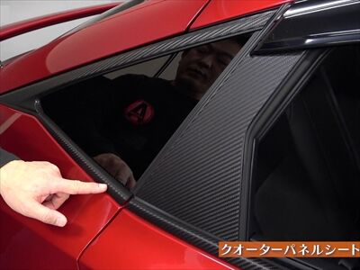 civic_carbon_exterior3_400