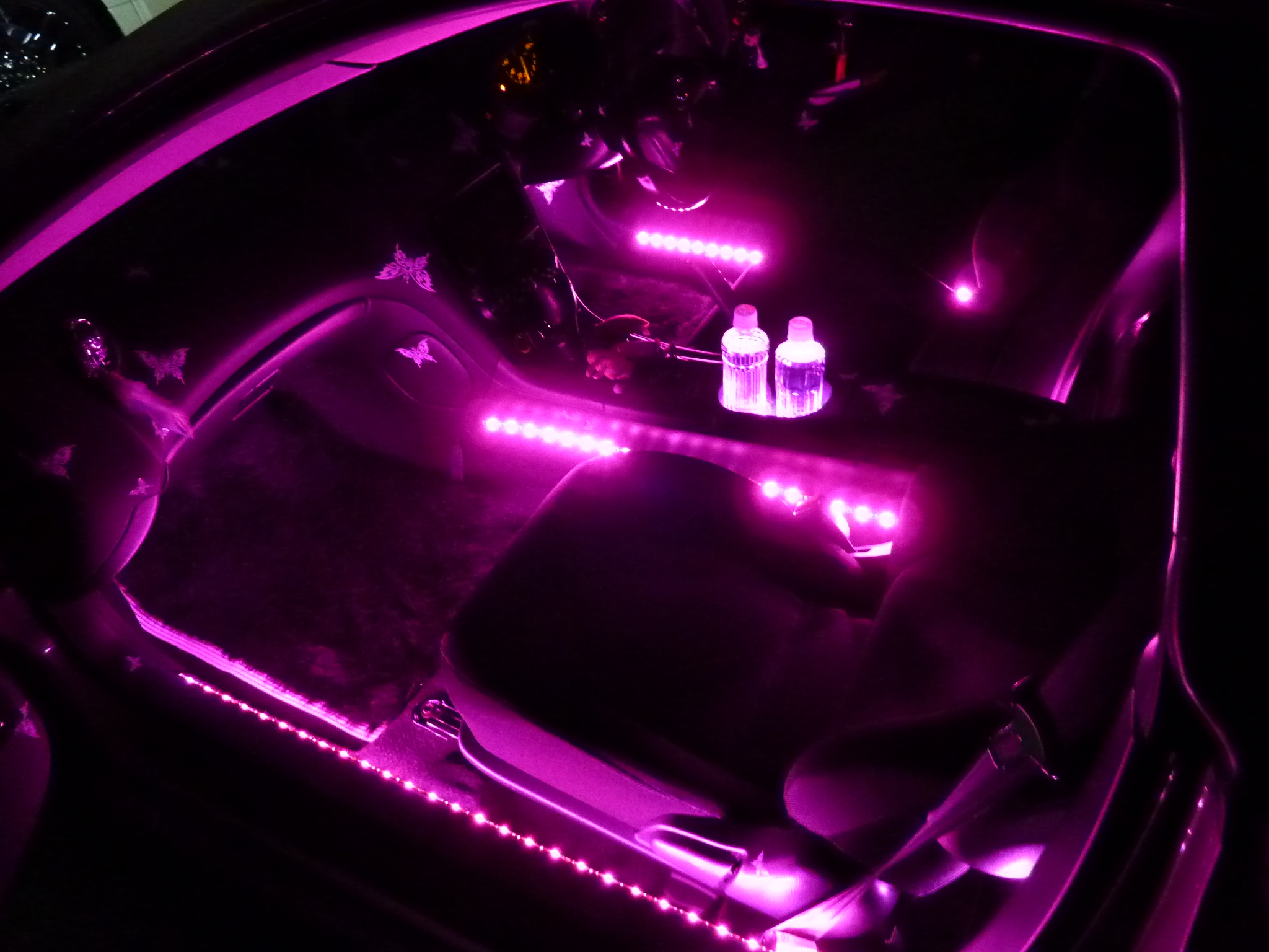 セリカ 車内ピンクled施工 Aqua日記