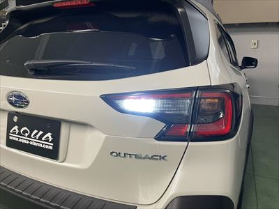 LEDリバースランプバルブ取付け後 (2)400