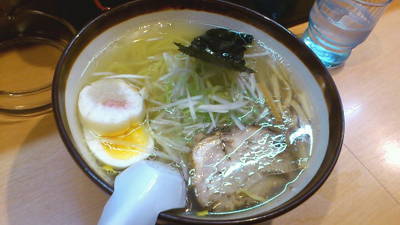 新ラーメン横丁の「ラーメン・中華 いそちゃん」の塩ラーメンはオドロキのうまさ!!! Rubis life