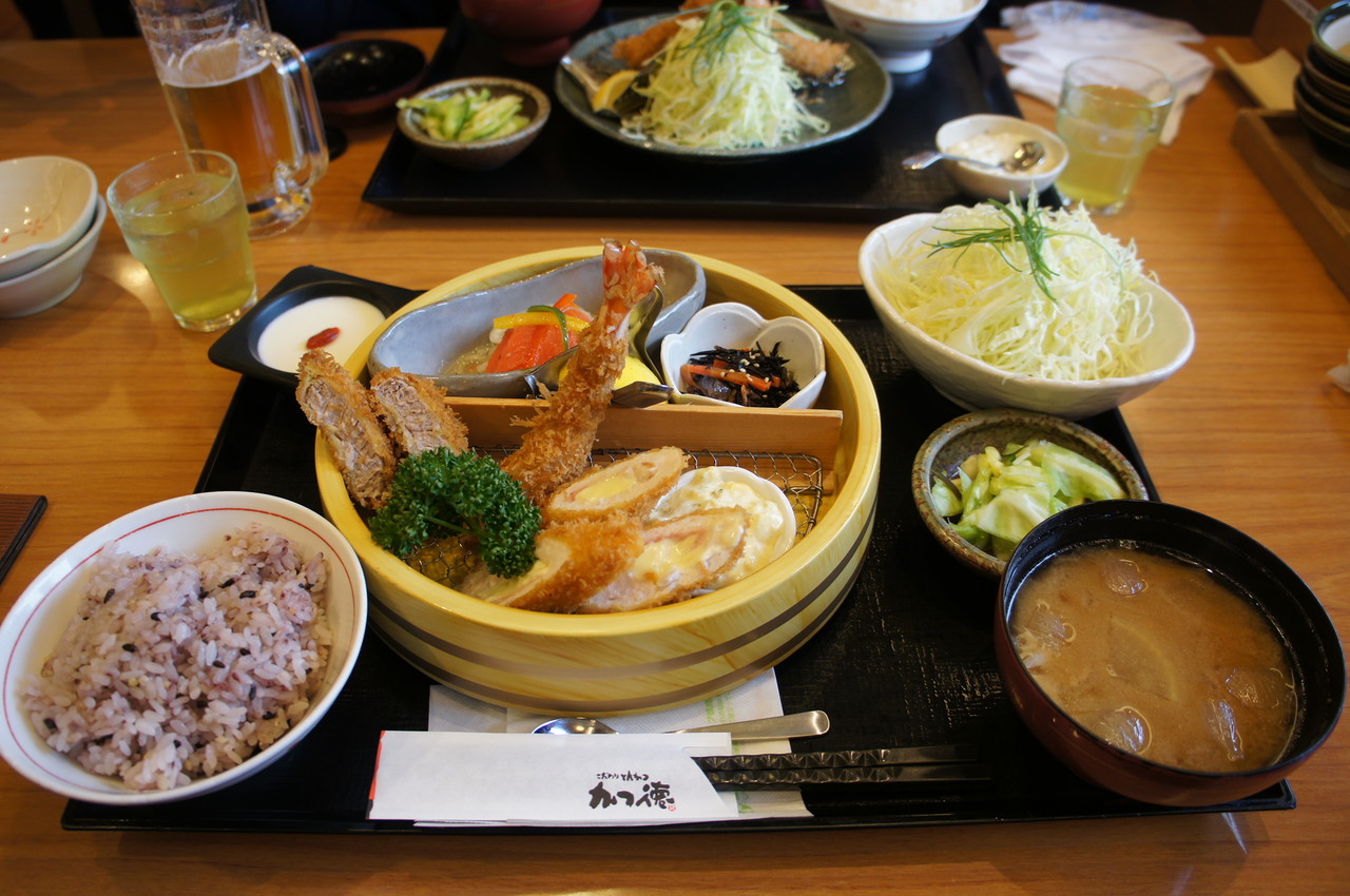 こだわりとんかつ かつ徳 でいただくメチャうま海老フライ定食 Rubis Life