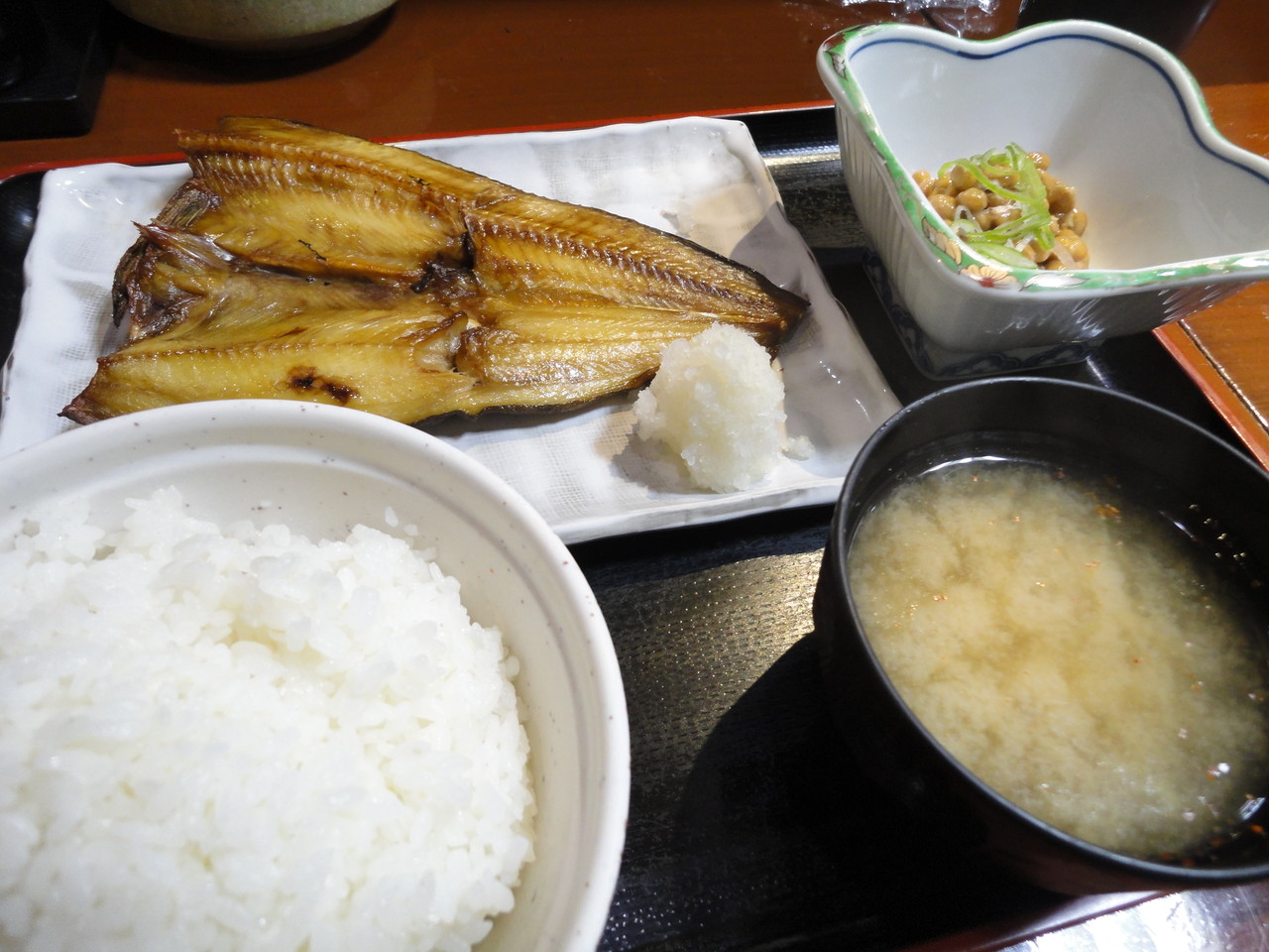 ワンコインランチが魅力で思わず通ってしまう 瑠玖 魚平 の ホッケ定食 Rubis Life ワンコインランチが魅力で思わず通ってしまう 瑠玖 魚平 の ホッケ定食 Rubis Life