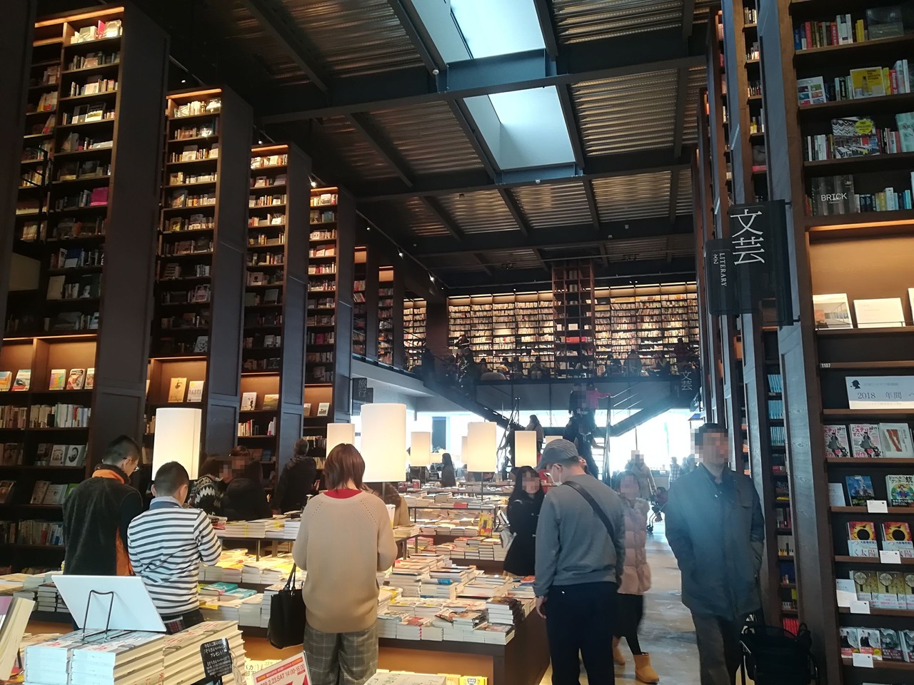 江別に誕生した大型複合書店 蔦屋書店 江別店は雰囲気抜群で居心地よし Rubis Life